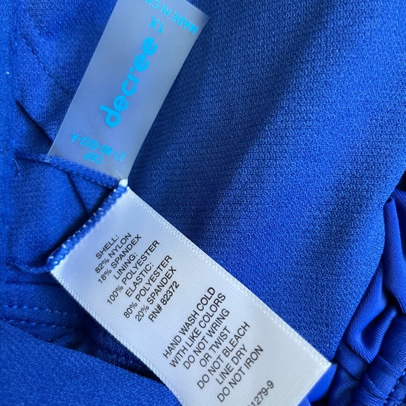 ⤵️🆕 Decree Removable Straps Midkini Swimsuit Top  Plus - Picture 9 of 12